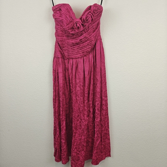 Free People Make An Entrance Strapless Floral Satin Maxi Dress Size 0 - Picture 5 of 15